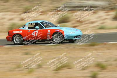 media/Jun-01-2025-CalClub SCCA (Sun) [[eae223c5dd]]/Group 5/Qualifying/